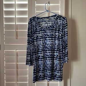 Christopher & Banks Black and White Long Sleeve Tee